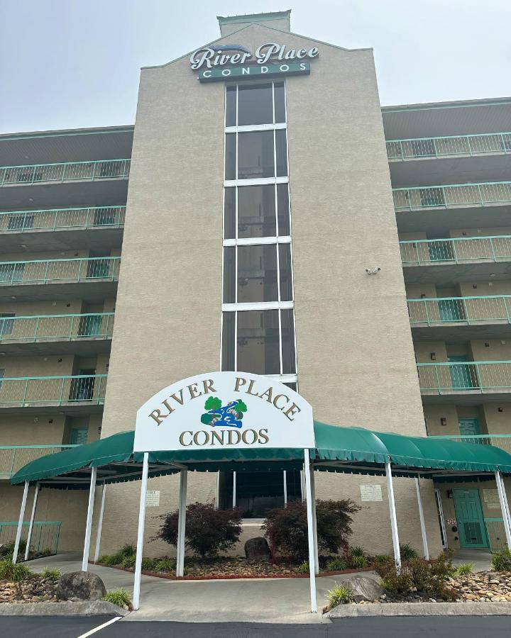 פיג'ן פורג' River Place Condos #409 1Bd, 2Bath מראה חיצוני תמונה