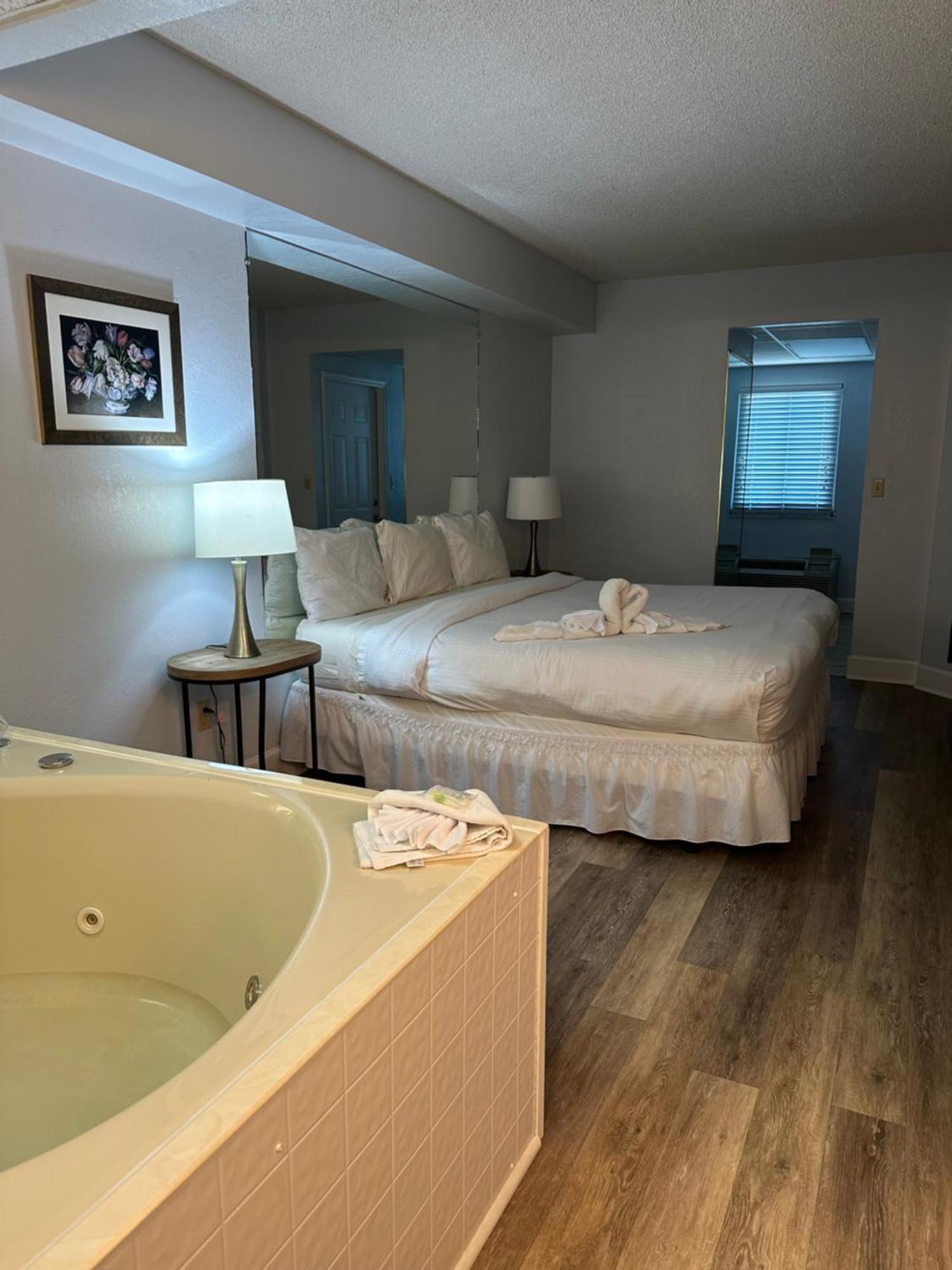 פיג'ן פורג' River Place Condos #409 1Bd, 2Bath מראה חיצוני תמונה